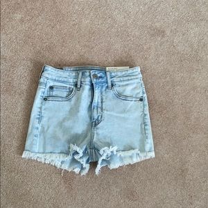 American Eagle Size 2 Jean Shorts